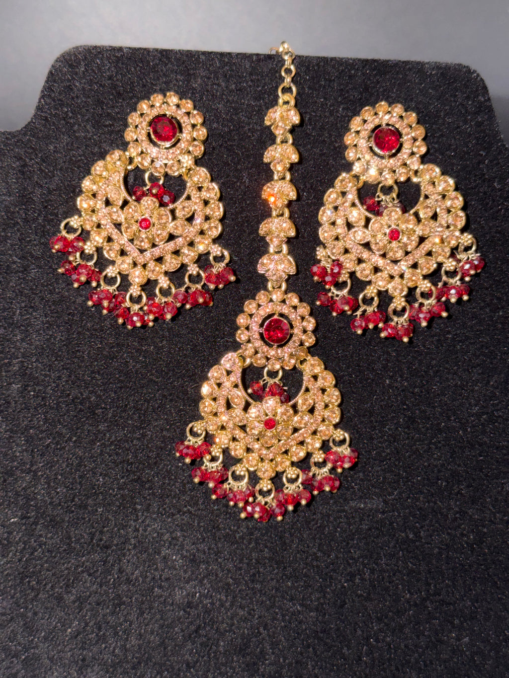 Jahanara Earrings Tikka Set