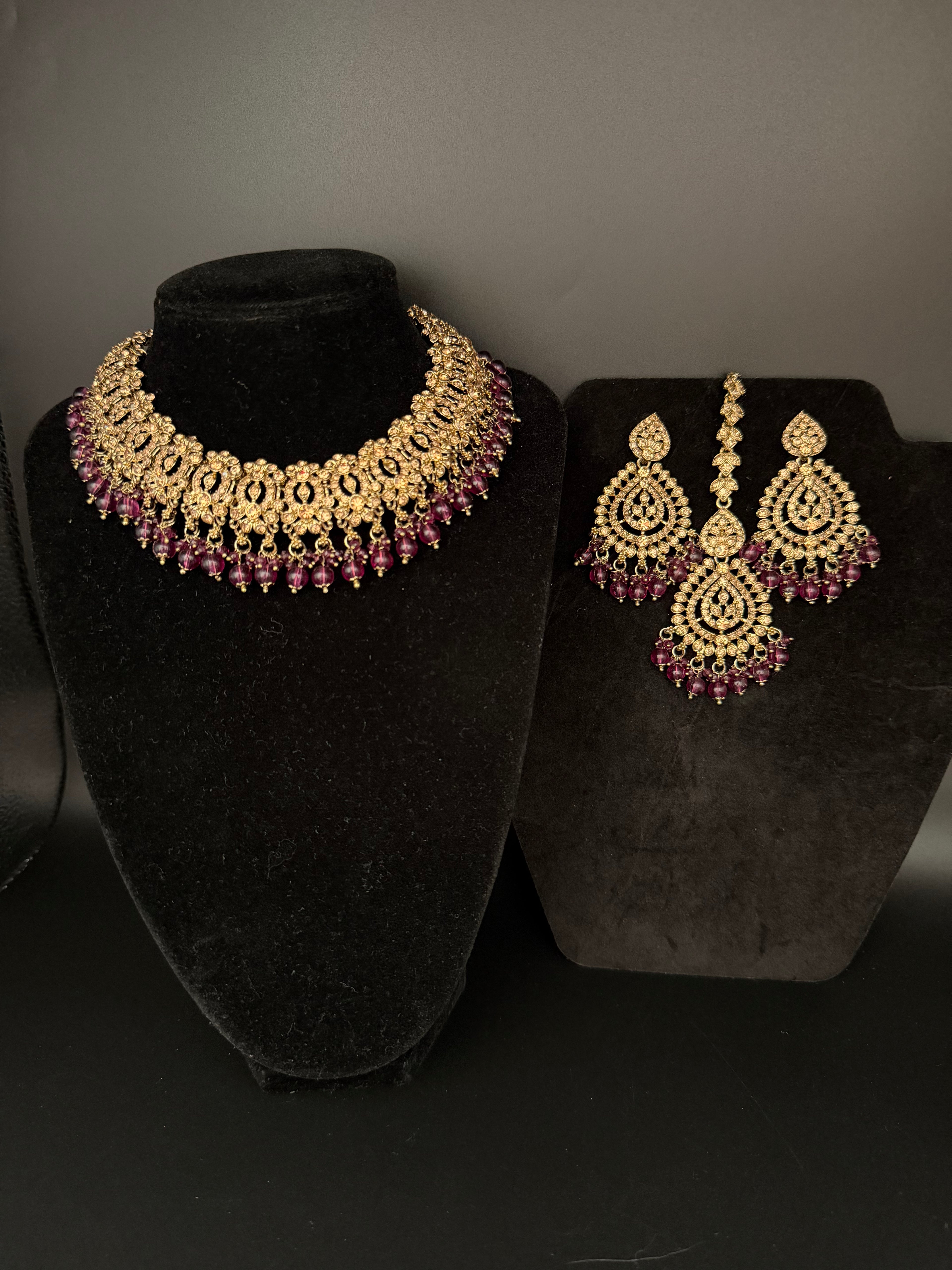 Gulabi Set