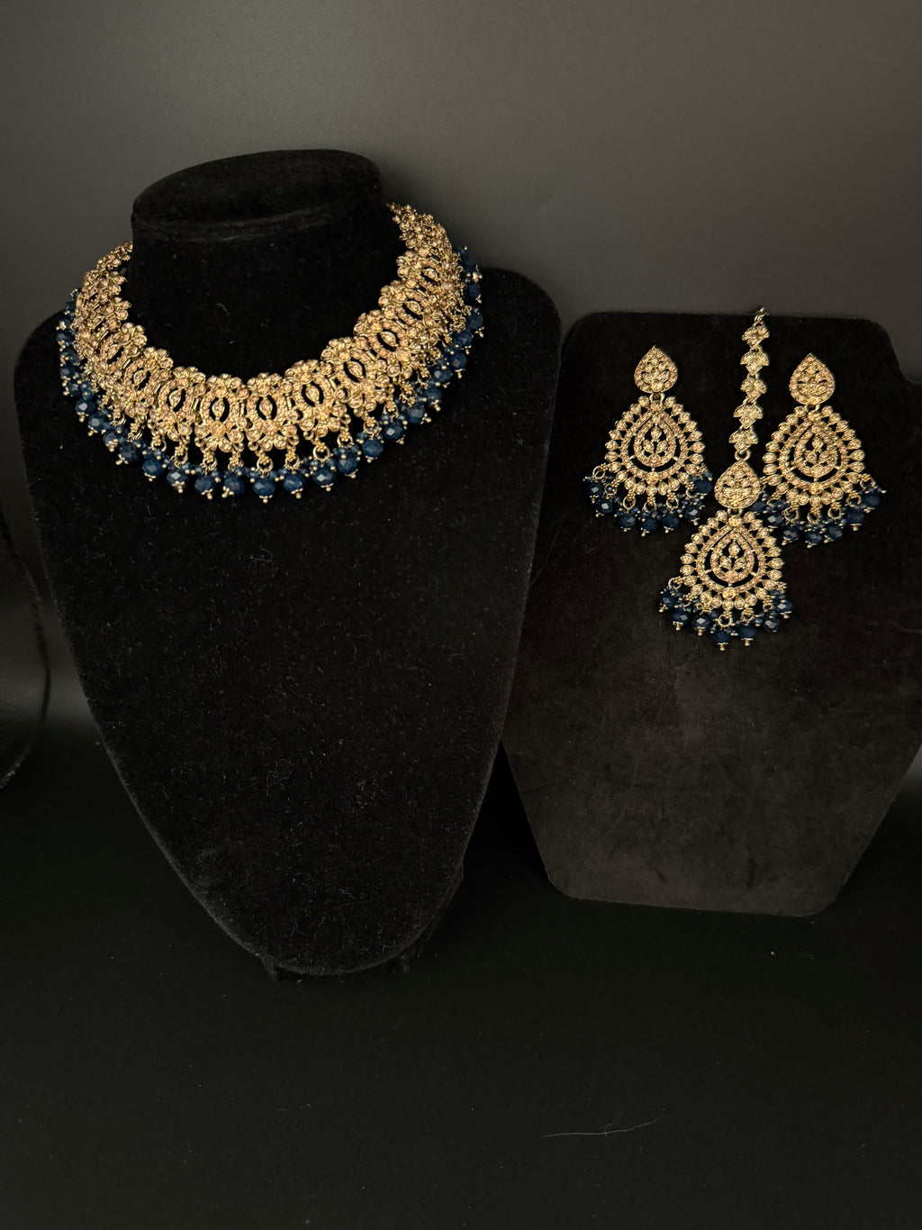 Gulabi Set