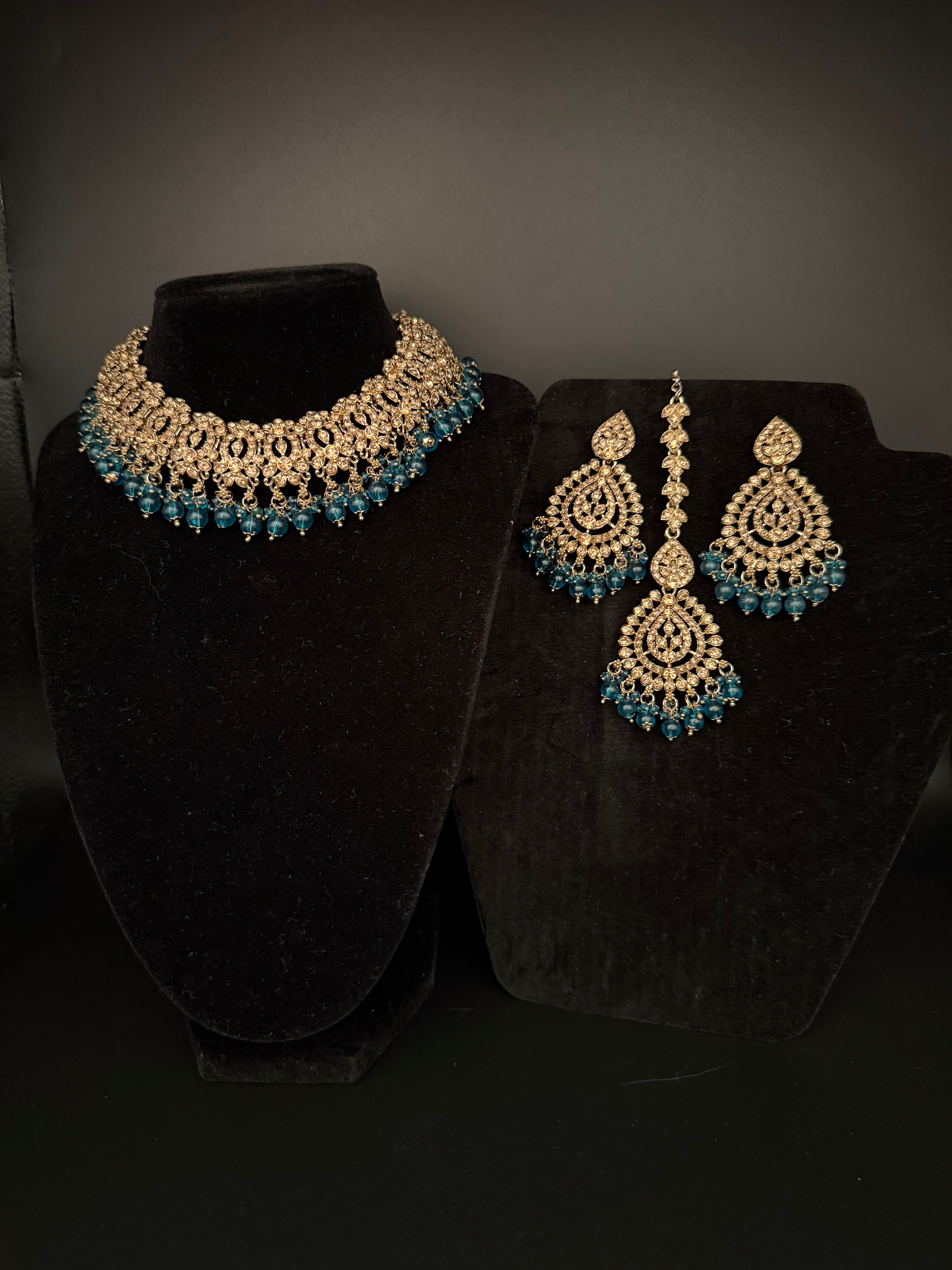 Gulabi Set