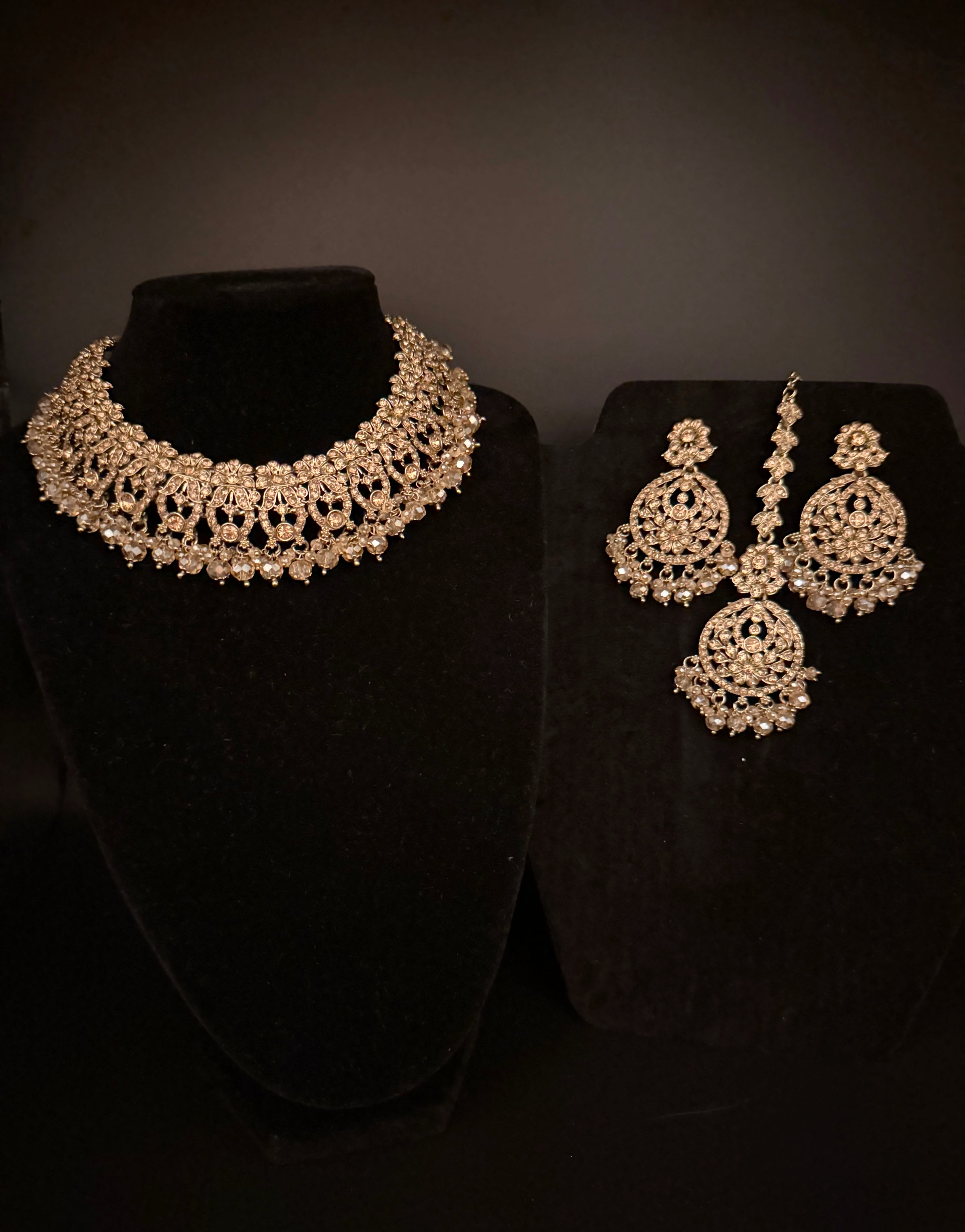 Heer Necklace Set