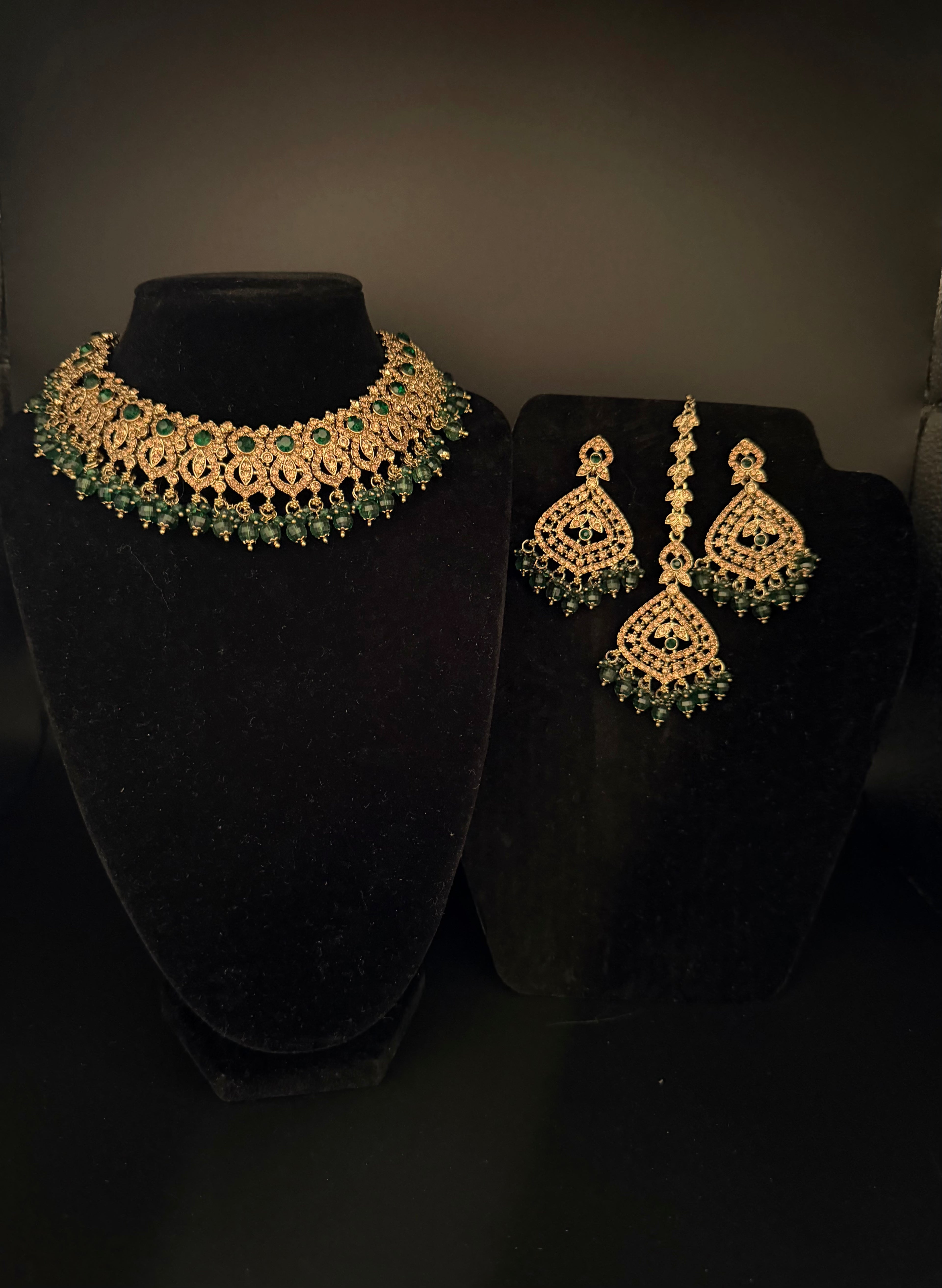 Siddhi Necklace Set