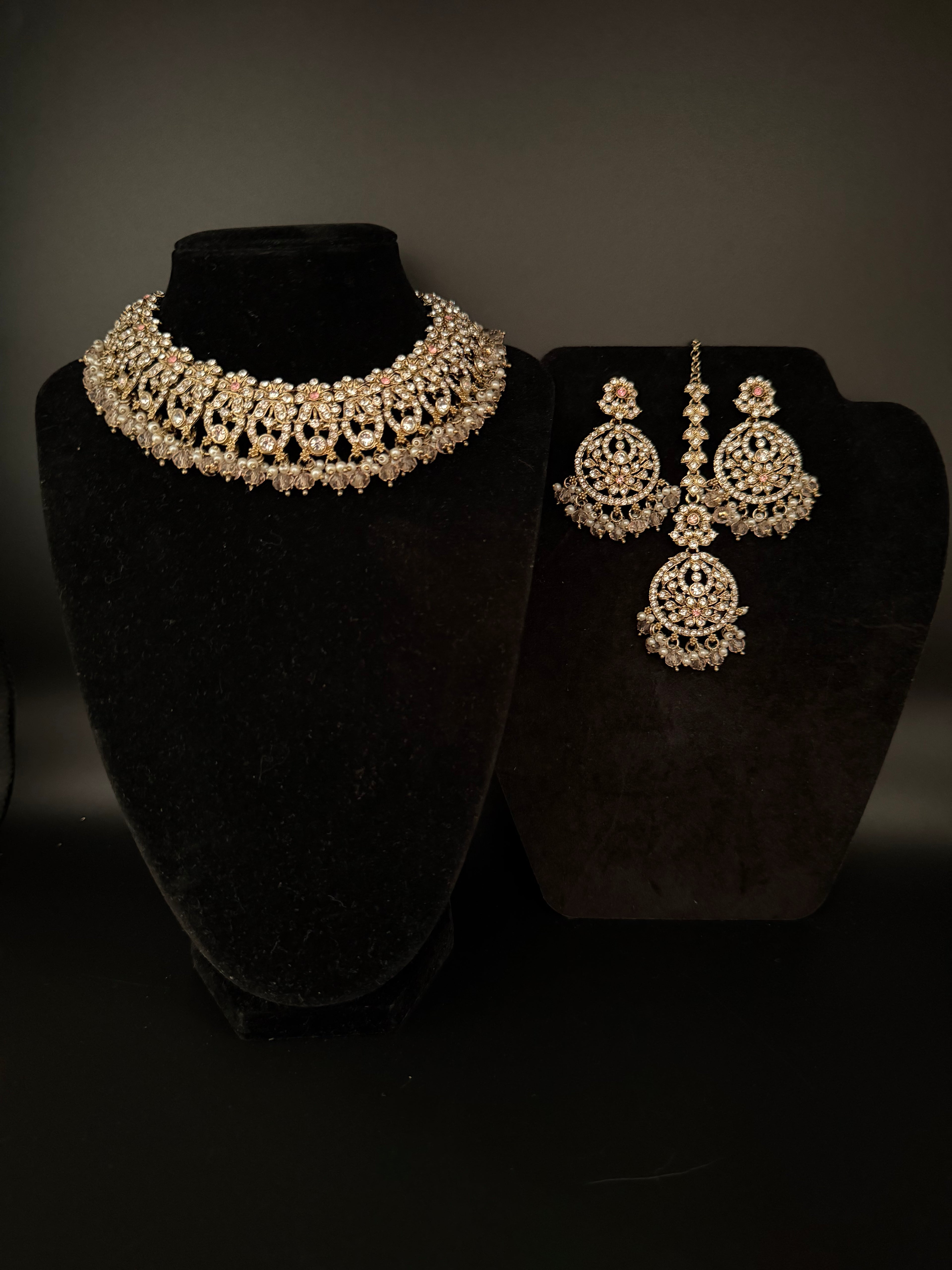 Blossom Necklace Set