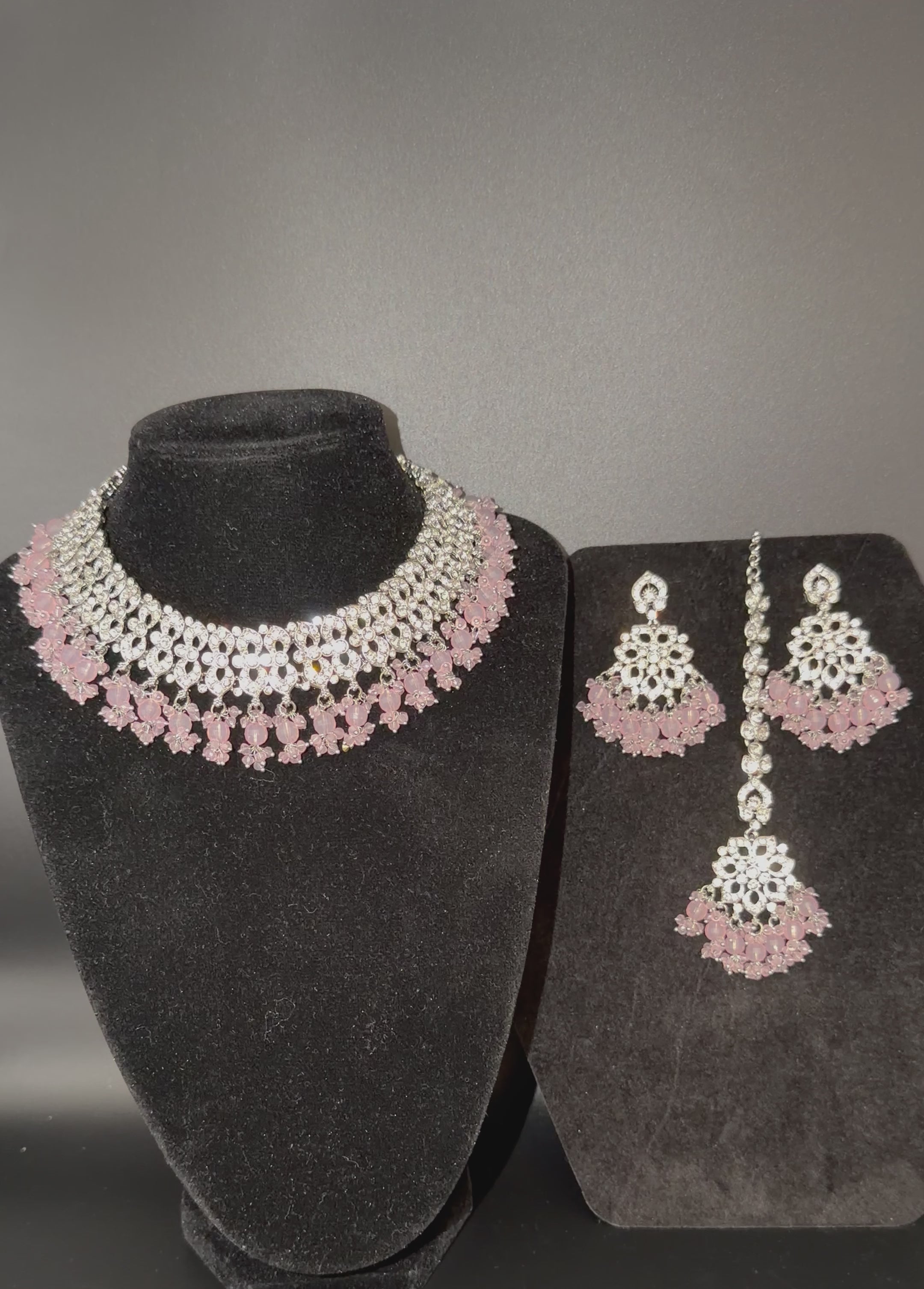 Maharani Necklace Set
