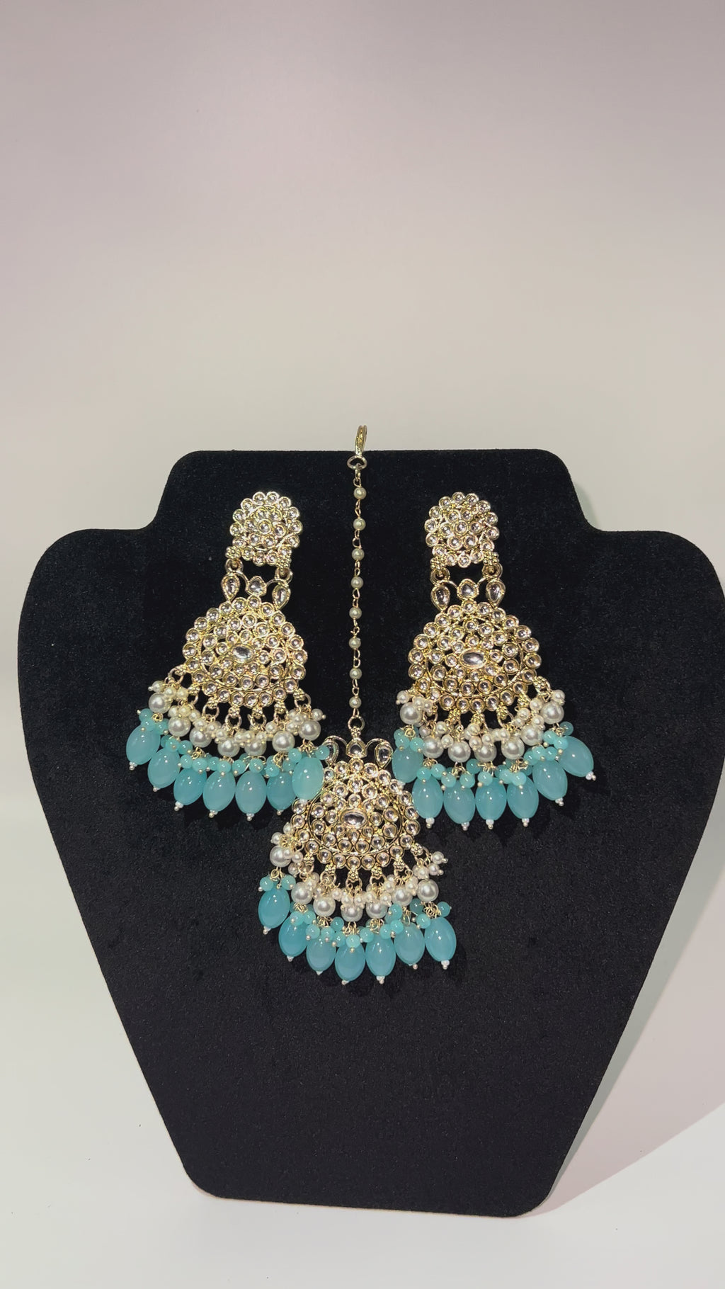 Begum Gold Earrings & Tikka Set