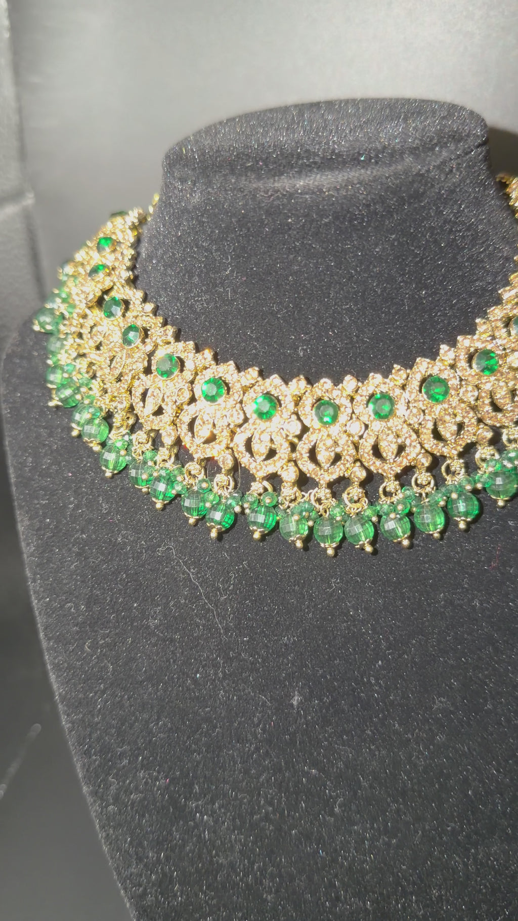Siddhi Necklace Set